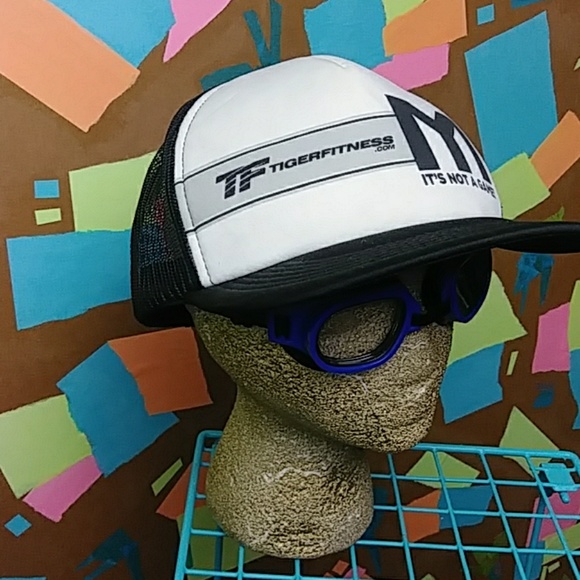 TF Hat Tiger Fitness Adjustable Trucker Cap - Picture 3 of 3